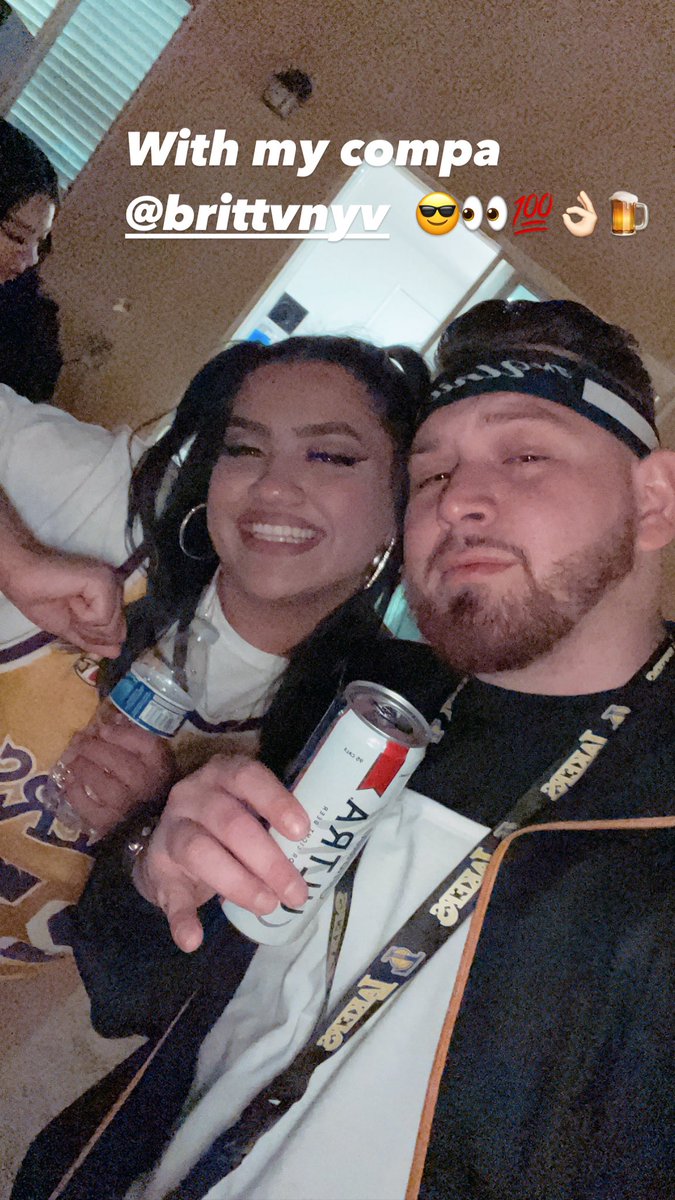 Jerry_C909's tweet photo. Some pics from my cousin’s, 2000’s theme party ! Lmao sick night ! https://t.co/izAL8ciYoc
