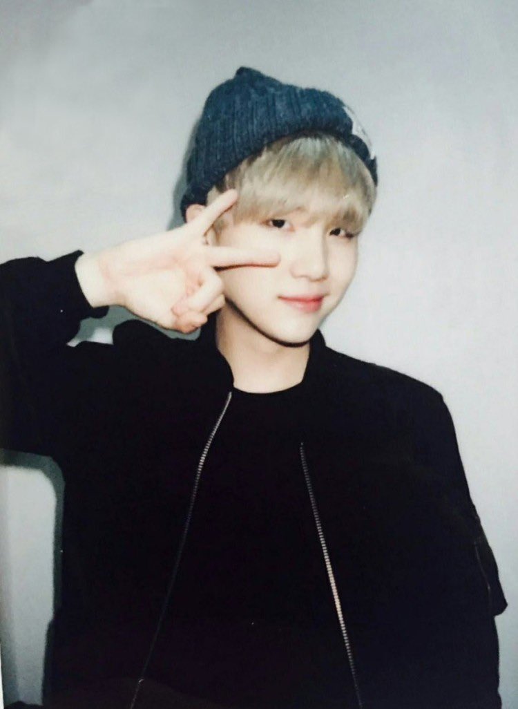 DtsugA_39's tweet photo. 슈가피스 https://t.co/ESX70AbJHl