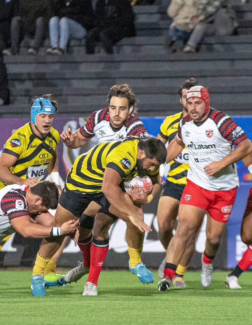 CAP__Rugby's tweet photo. 🔝 M A T E O 

🔥 Imparable 

#EstoEsPeñarol🟡⚫️ https://t.co/PXIrtsEwx0