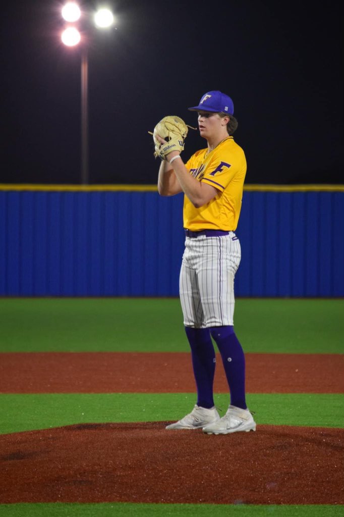 FarmerBaseball's tweet photo. 13-4A Pitcher of the Year Cooper Strawn https://t.co/jXbRGL1HM0