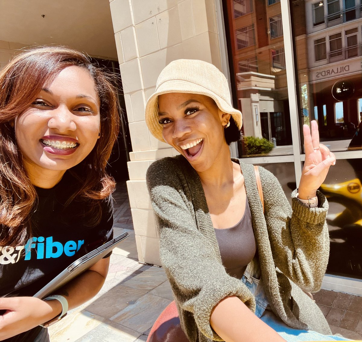 JayleneM_'s tweet photo. I am extremely proud of this young lady. Thank you for your hard work, dedication, fearlessness, and sprinkle of sunshine. Go be great @Danielleshackl! Congrats on your new role! 😊 #AuthenticityisEverything https://t.co/BZiqEDF3zw