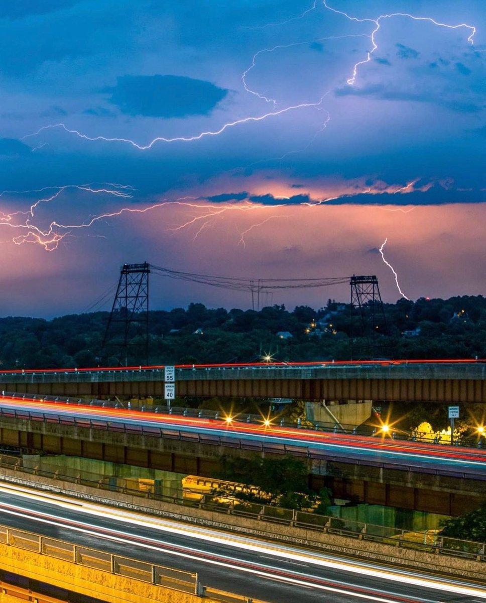 aroundalbany's tweet image. This storm really hit close to home⚡️