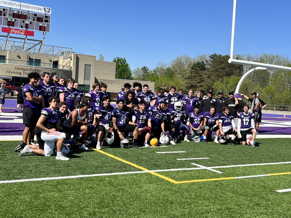 Thank you <a href="/FootballOntario/">Football Ontario</a> <a href="/CoachGalloway/">Todd Galloway</a> <a href="/marksurya88/">Coach Mark Surya</a> for a great weekend, definitely learned a lot. #teamblack