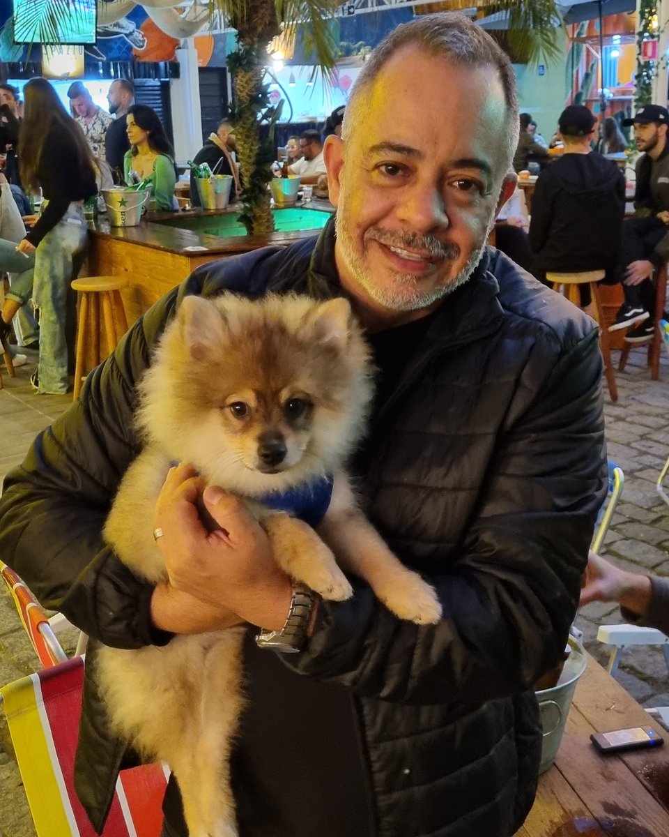 oincrivelandre's tweet photo. Meus amores 💙😃🐶
.
.
.
#SpitzAlemão 
#Dog
#LuluDaPomeraniaAnão 
#LuluDaPomerania
#MeuPet
#PaiDePet 
#Pompons 
#TapiocaDog
#StreetDog 
#SãoBernardoDoCampo https://t.co/21jLYdNgcZ