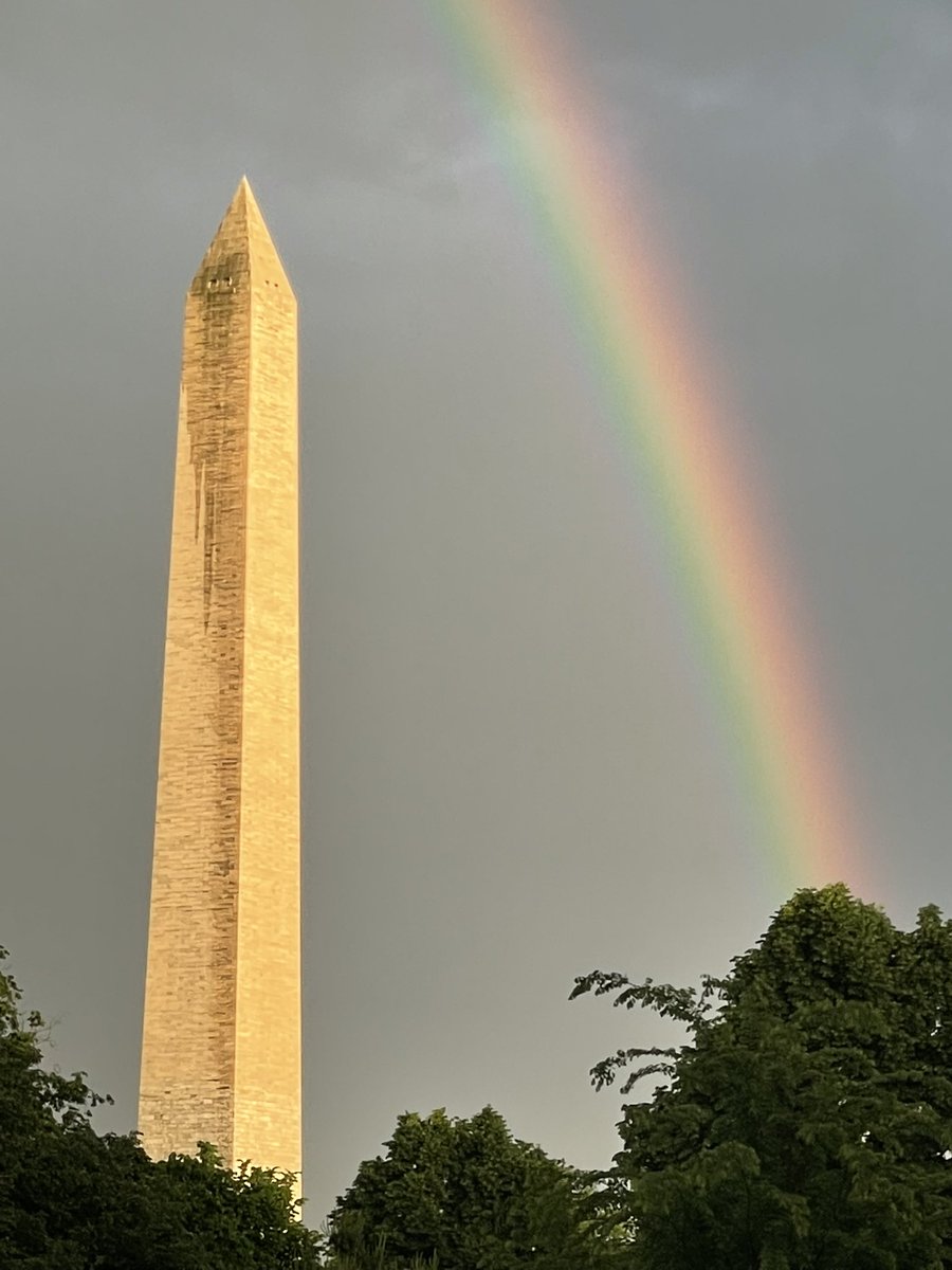 jbsheire's tweet photo. Double Luck@over Washington @capitalweather https://t.co/jpsjC1QvQv