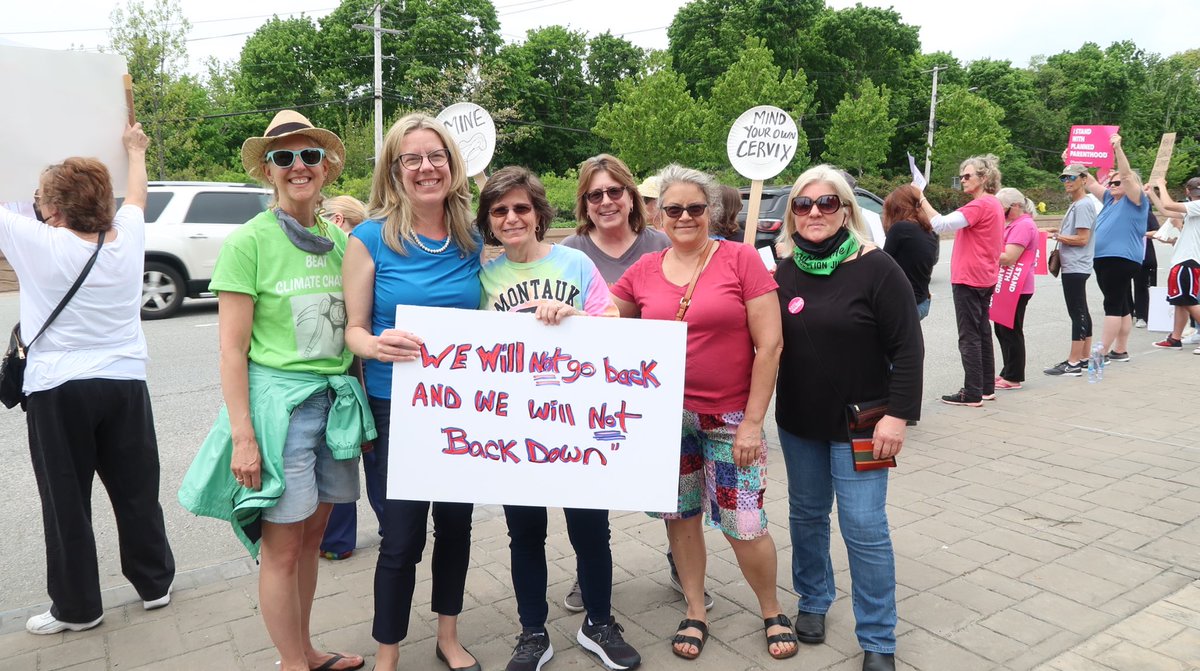 Kara Hahn tweet media