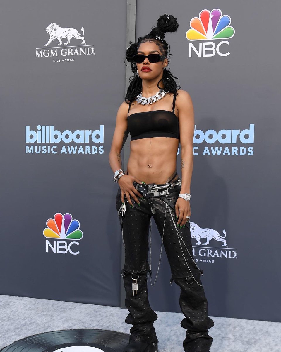 letskeepitabuc1's tweet photo. More of Teyana Taylor https://t.co/VGbPew76uV