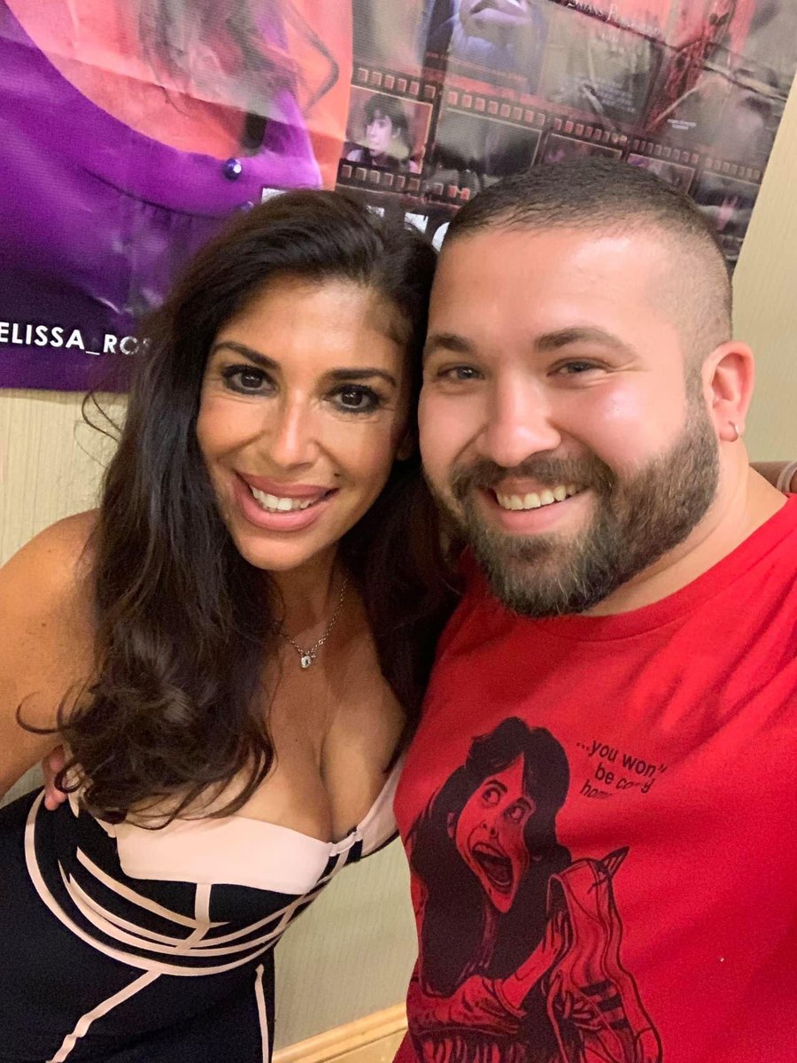 Primetime_1987's tweet photo. @Felissa_Rose! And the bread slicer kill was fuckin gnarly!! #ChainsawAwards #MangledDickExpert https://t.co/wykKGUdzEF