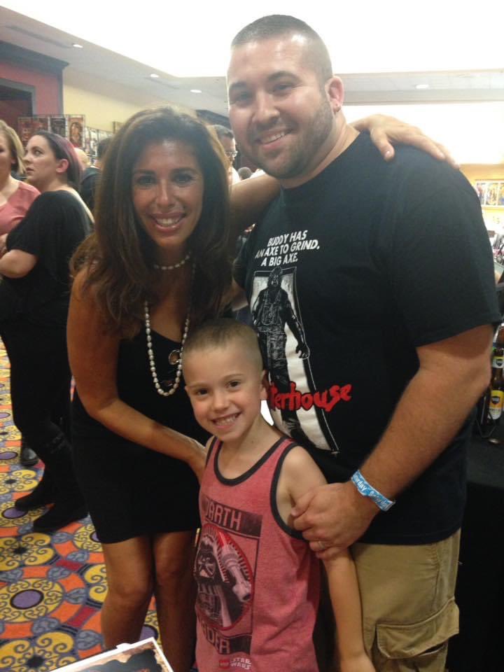 Primetime_1987's tweet photo. @Felissa_Rose! And the bread slicer kill was fuckin gnarly!! #ChainsawAwards #MangledDickExpert https://t.co/wykKGUdzEF