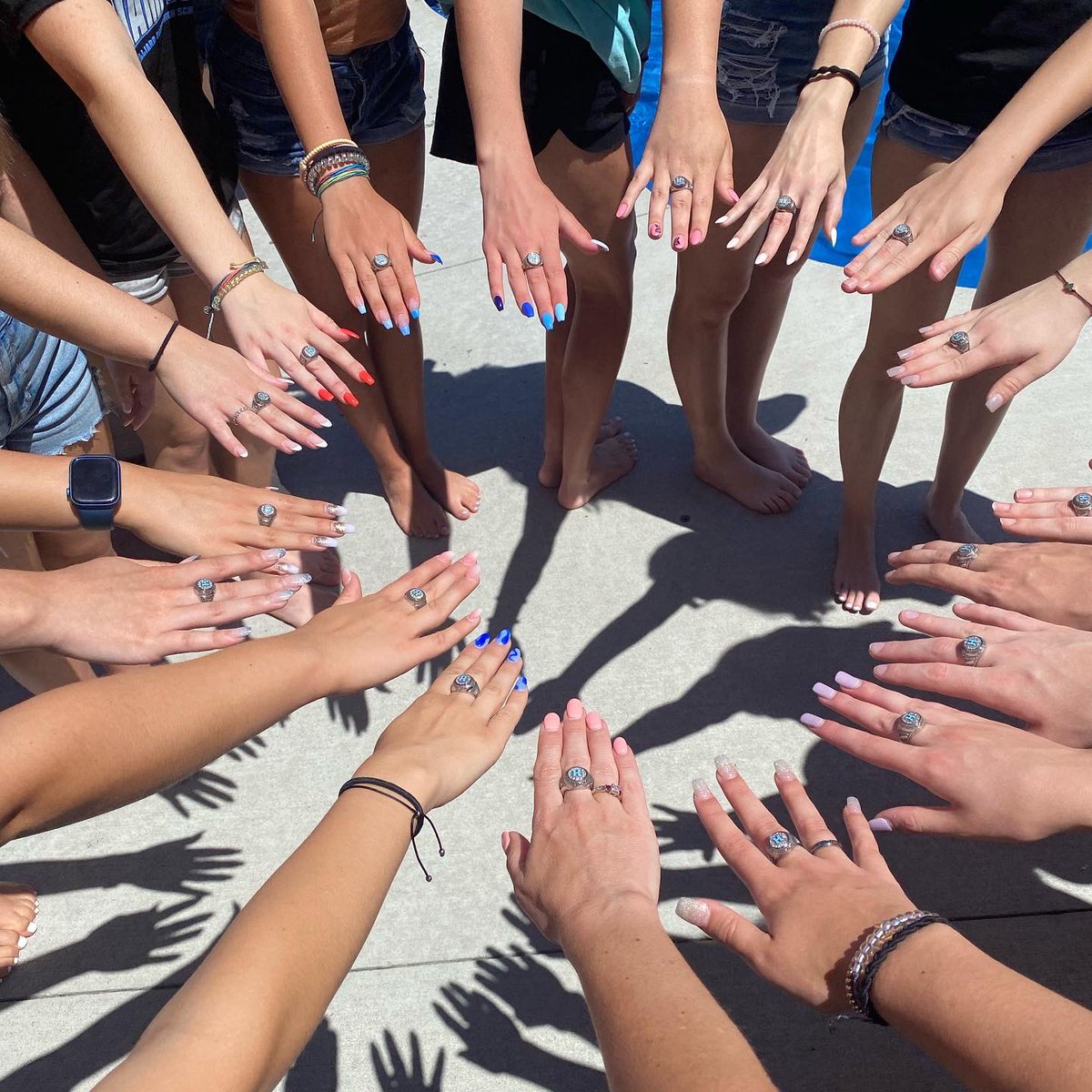 Darby Cheer tweet media