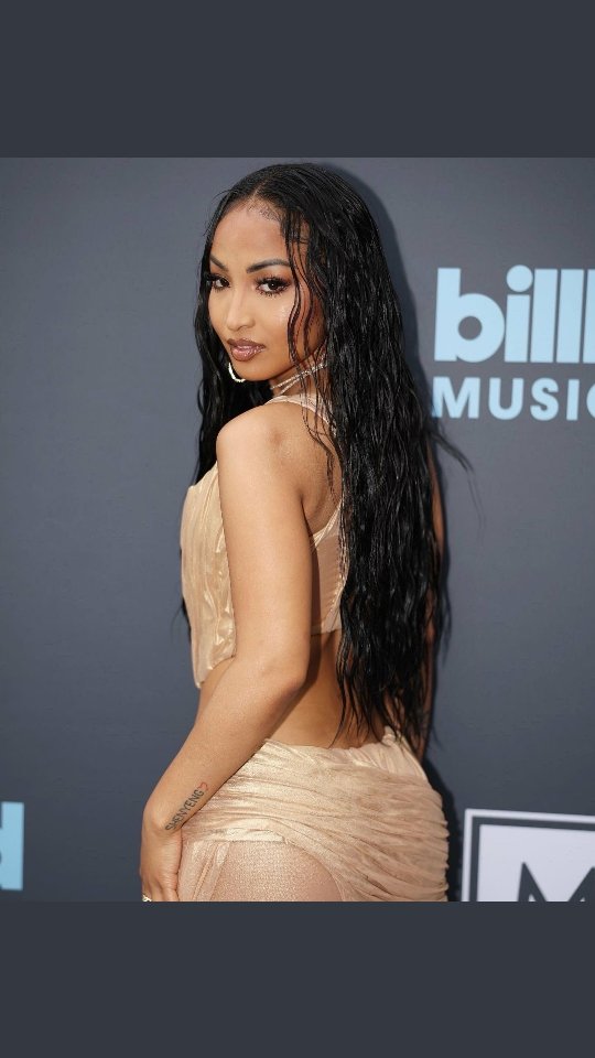 SHENYENGSTAN's tweet photo. #Shenseea and her son @rajeiro attends the 2022 #BBMAs https://t.co/5GIZHC2jyz
