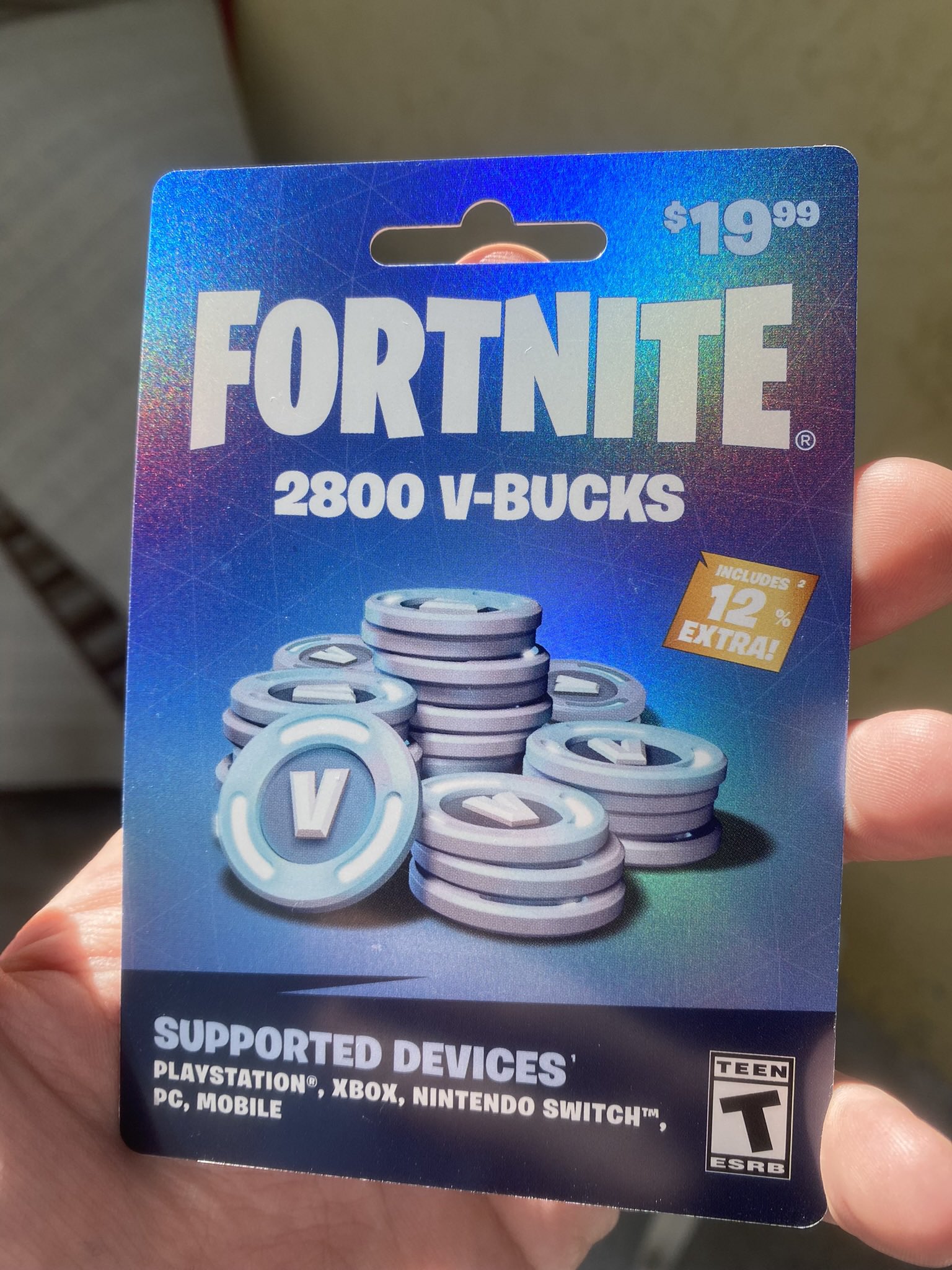 How to redeem a Fortnite gift card in 2022