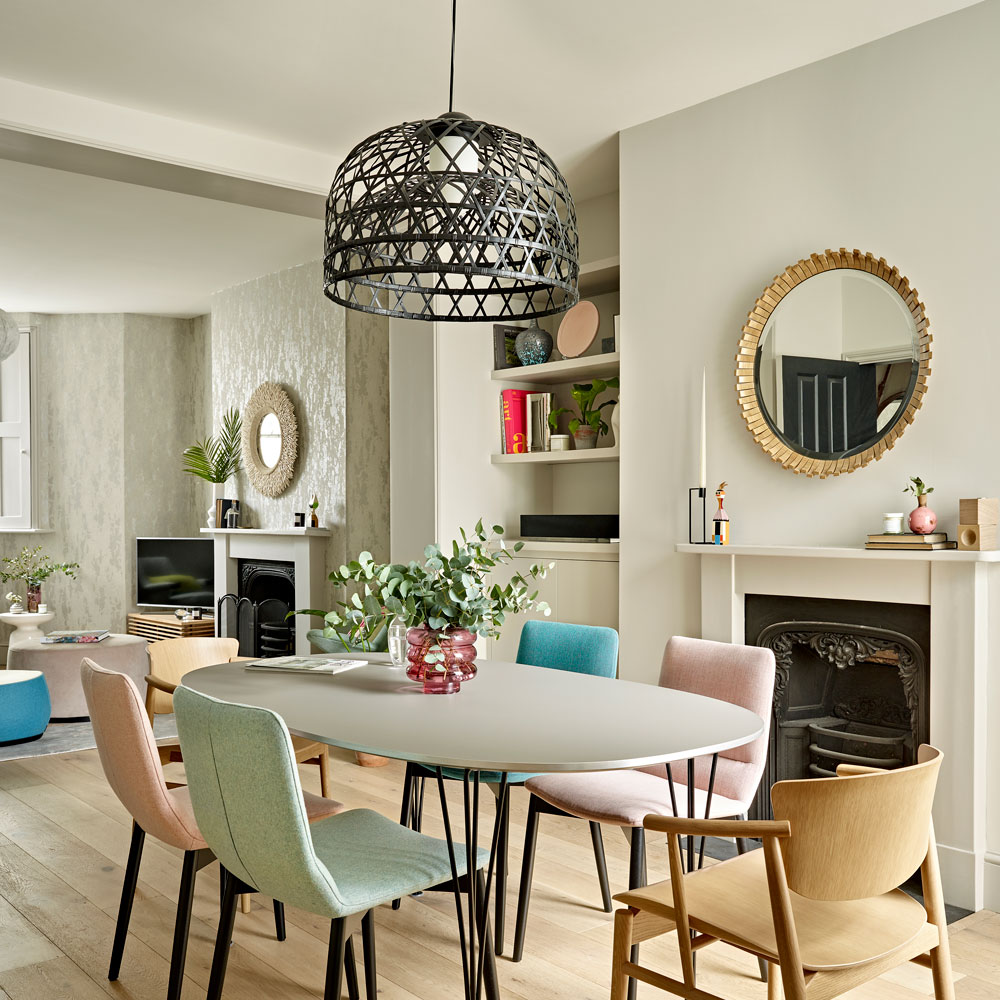 idealhome's tweet image. 12 unmissable interior design tips – to style a house into a dream home trib.al/WJ7cqie