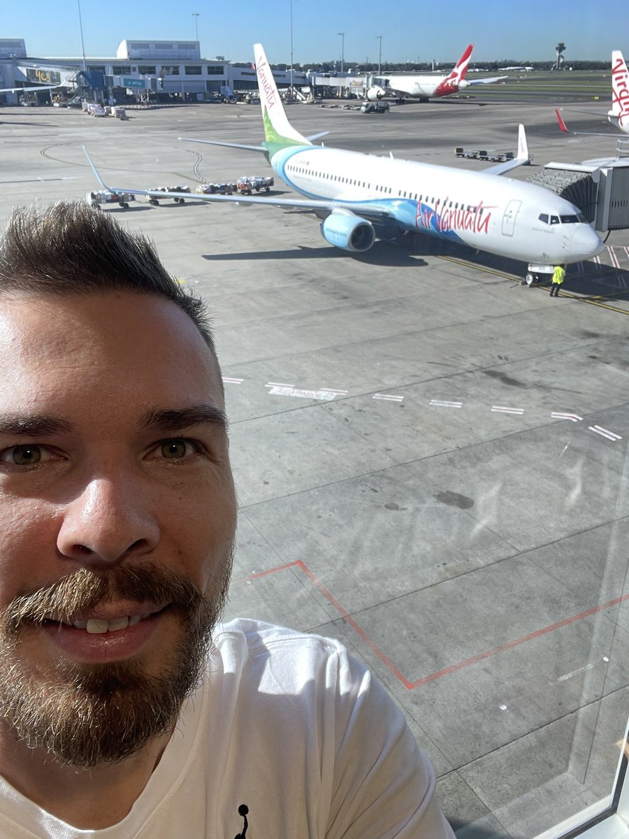 satoshiisland's tweet photo. Ladies and gentlemen we are now boarding! 🛫 🏝 

Our head of operations @DTroyak is about to board his flight to Vanuatu! A few days in Port Villa and then onward to Satoshi Island 🥳🏝 

Soon we will see you all on the Island as well!

#satoshiisland #nft #crypto https://t.co/N0v5DSFLNM