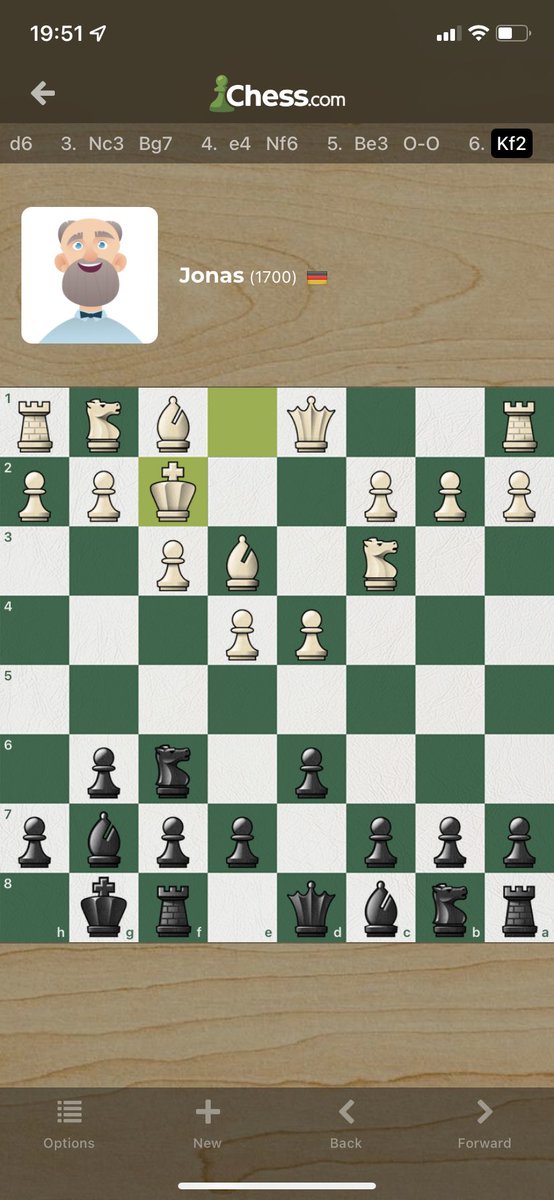 KingBFJ's tweet photo. Yo @chesscom no way Jonas just played the bongcloud #bongcloud #chess #chesspunks #chesschamps @GothamChess @GMHikaru @chessbrahTV https://t.co/7eqlZ4nVqC