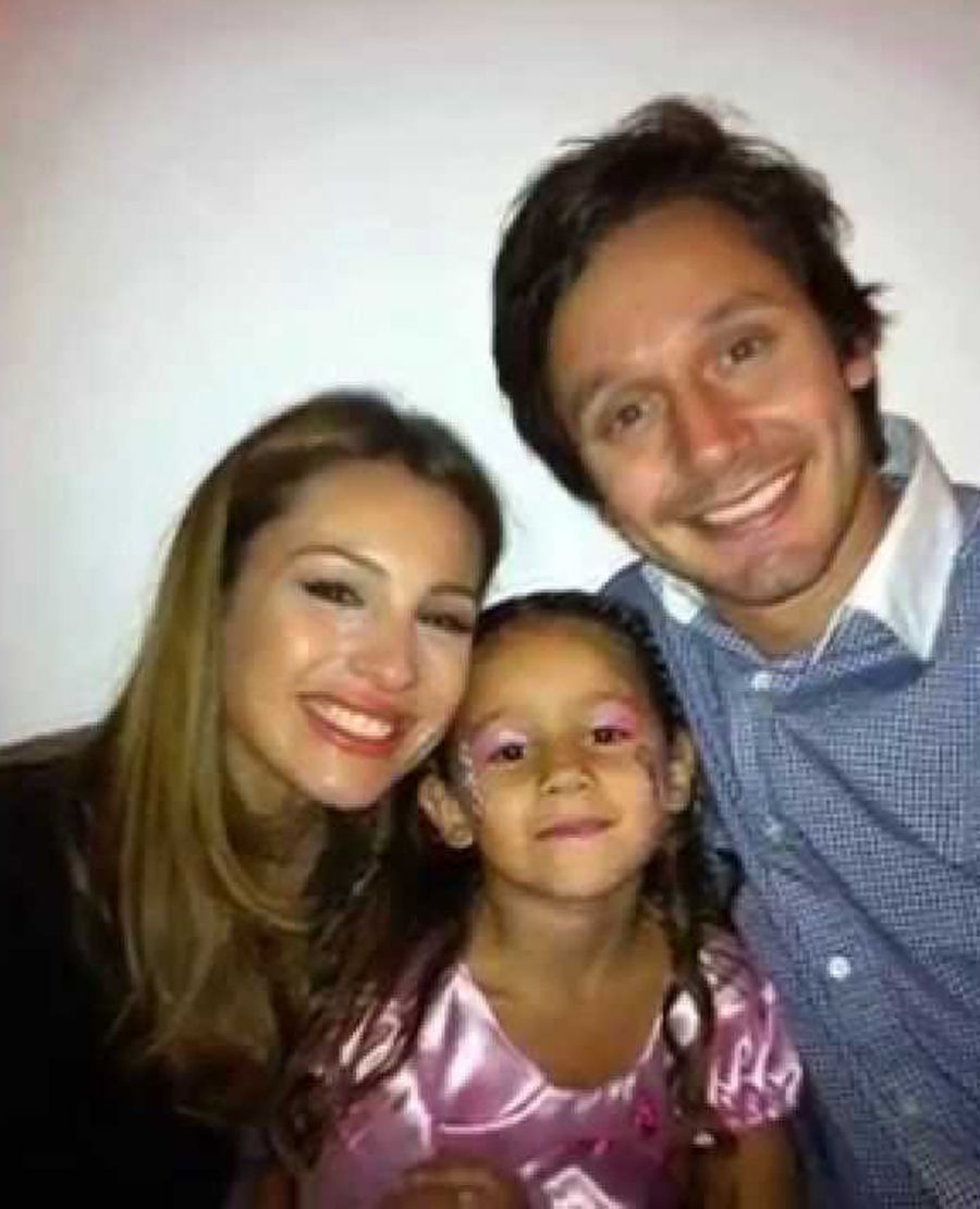 geminiscar2's tweet photo. ver a pampita en los #MartinFierro me hizo recordar q hoy cumpliria 16 Blanquita, ella siempre tan entera y sonriente, q triste q no gano! 😭😭💔lo merecia!! #MartinFierro2022 #MartinFierroTelefe #MF2022 https://t.co/jfF6gvxuiL