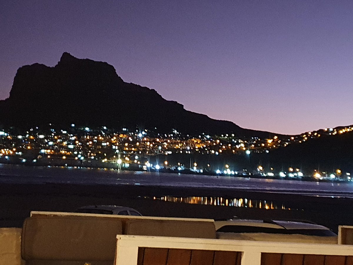 NasrinSayed4's tweet photo. #DunesRestaurant #HoutBay @iamhoutbay #dinnerviews @CapeTownTourism #ChapmansPeak #100years @ChapmansPeakSA https://t.co/1G3ZQNSaWj