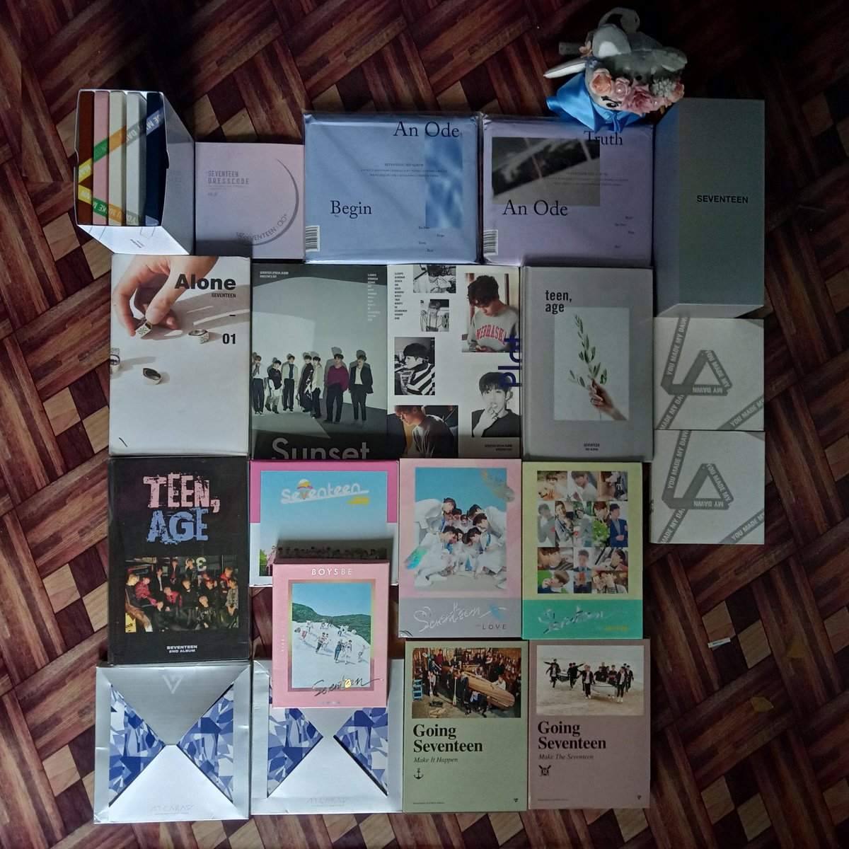 wonwonushop's tweet photo. WTS Album, Photocard, TC, doll Seventeen 🌻✨

☁️ Dom Bandung
☁️ Harga Include packing + admin shopee
☁️ Good condition, Tanya detail dm aja 🥰
☁️ Bisa keep oren https://t.co/07rZrcnqho