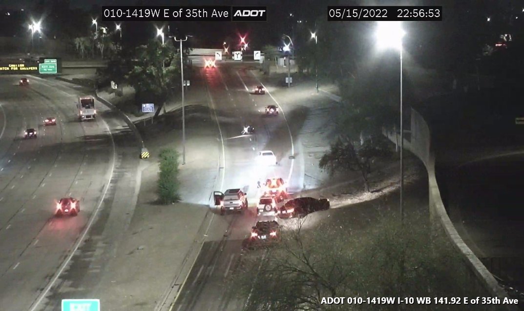 ArizonaDOT's tweet photo. 35th Avenue off-ramp from I-10 WB: The ramp is blocked due to a crash.

#PHXtraffic https://t.co/D2r2DFfaTu