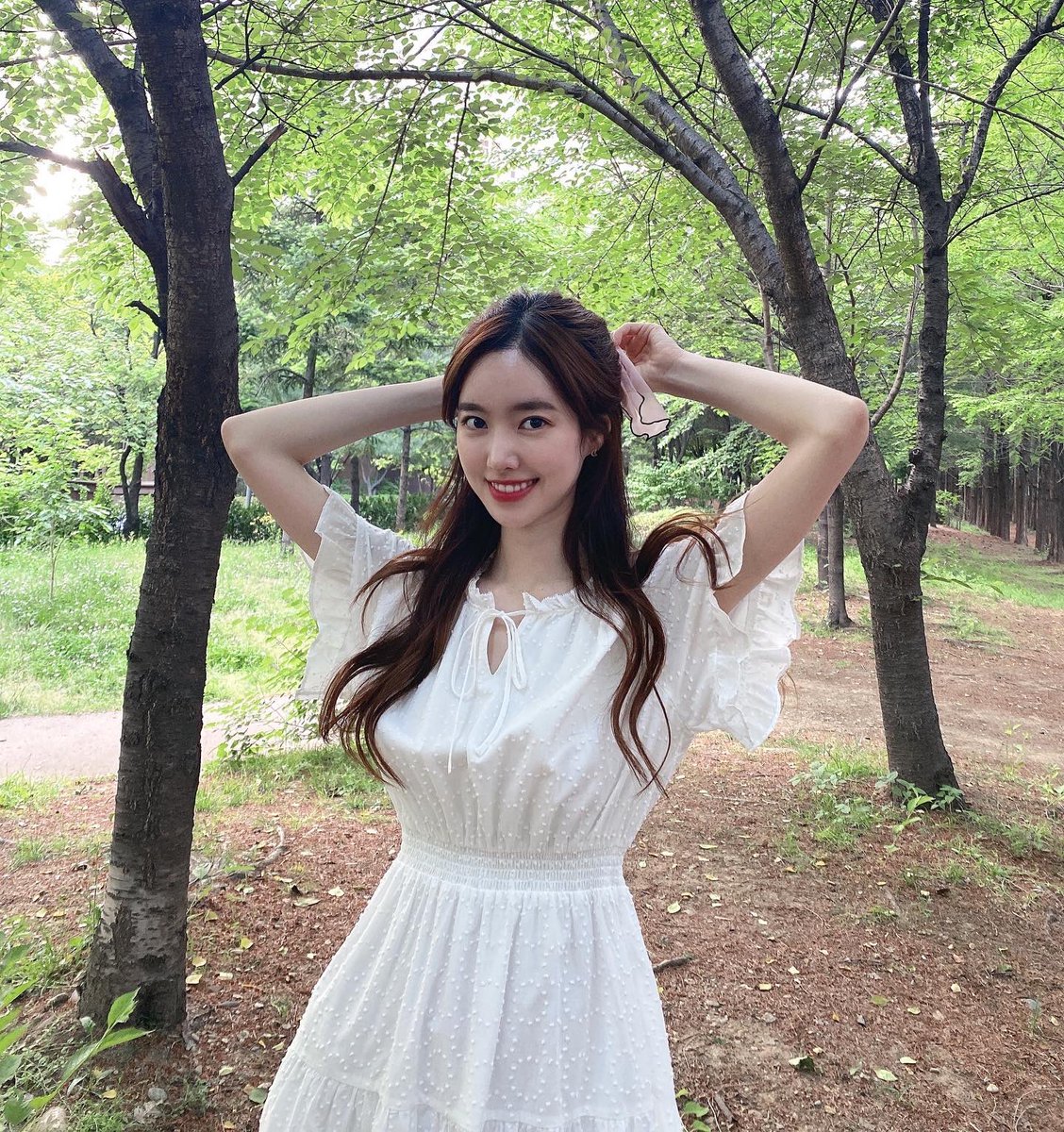 Jinseyeon's tweet image. ☀️☀️☀️