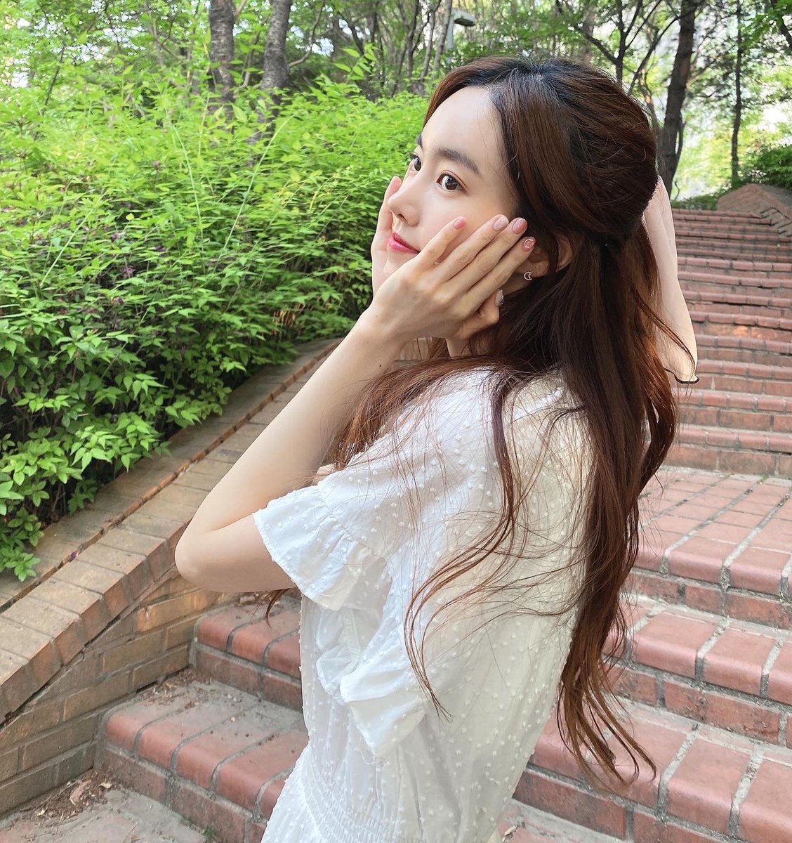 Jinseyeon's tweet image. 날이좋아☀️