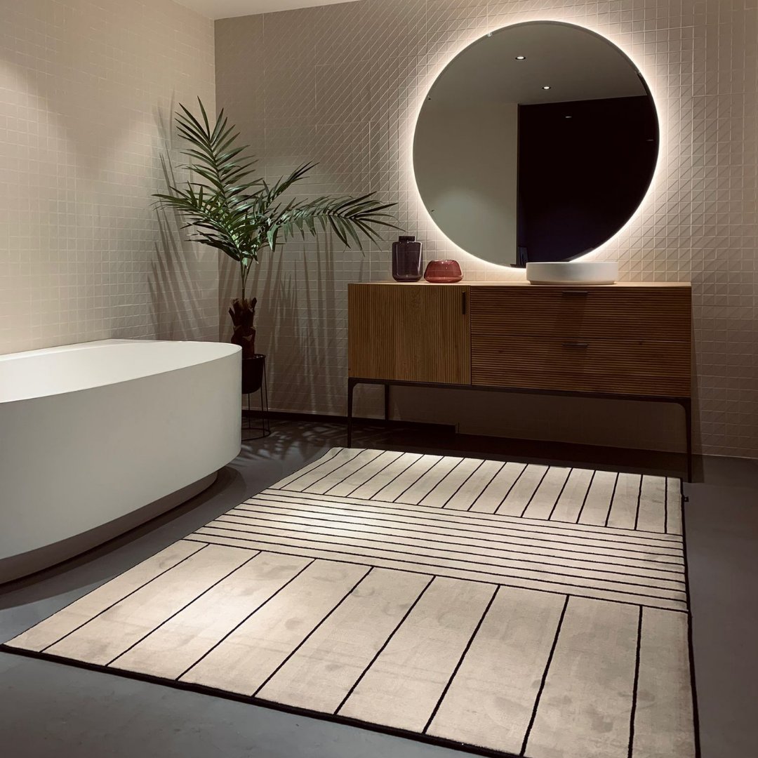 jfgrupo's tweet photo. 📍 ¡Hemos visitado @InbaniDesign ! Empresa en la vanguardia de diseño de baños; ya que distribuimos sus muebles, lavabos, bañeras, platos de ducha, accesorios

🔎 Ven a conocer sus productos en nuestro showroom.
🔗https://t.co/Uu5eGXTkDE

#JorgeFernándezGrupo  
#JFGrupo  
#Inbani https://t.co/dIXPT7emQD