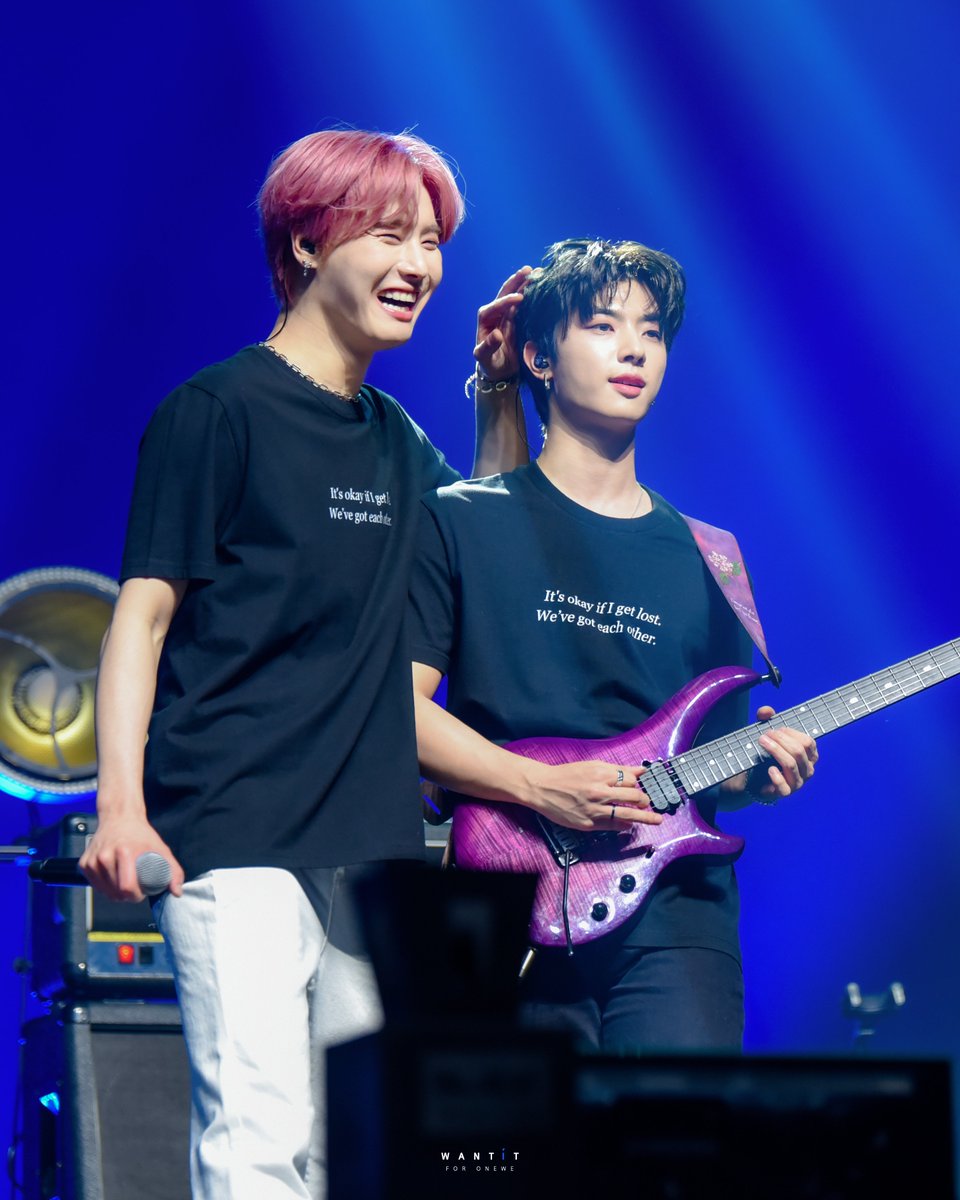 wantit_onewe's tweet photo. 220515 O! NEW E!volution II Encore
#원위 #ONEWE 
#강현 #용훈 #하린 #동명 #키아
#3rdOrbitWithONEWE https://t.co/la0zLLOR2n