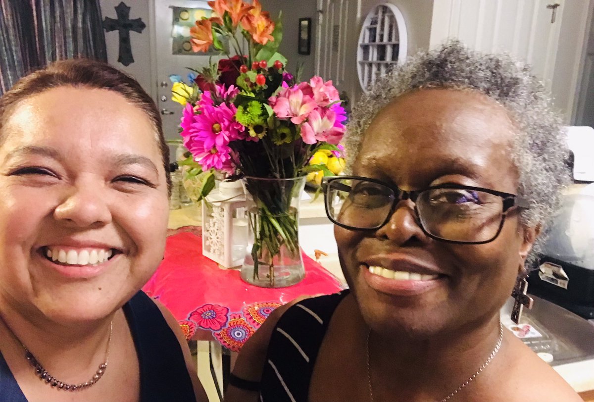 cerecerez5's tweet photo. What an #amazing week this was!❤️So many great things to #celebrate!🥹We are #BlessedAndFavored!!🎂 
My youngest is #growing up, 
#fellowship with friends #MakingEachMomentCount🌸
Have a great week all! https://t.co/Rc9ADlBiR1