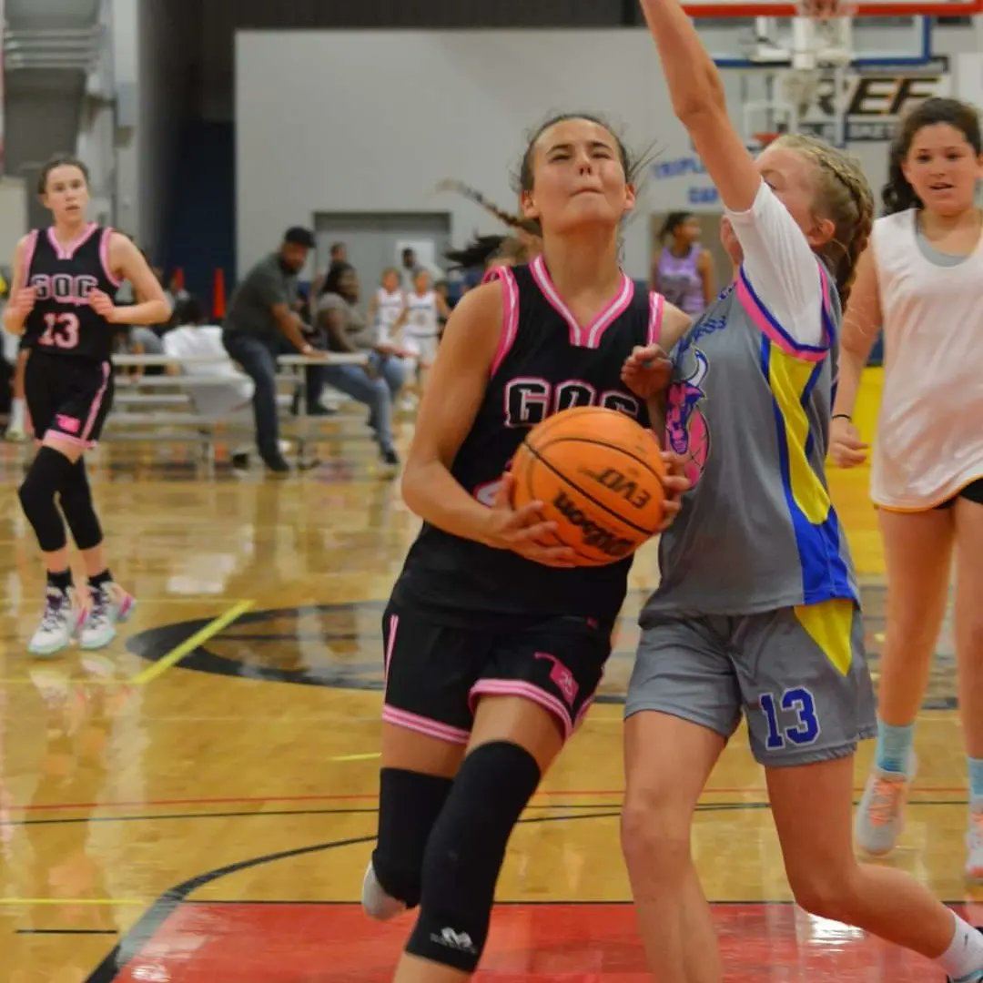 Stephanie Roberts tweet media