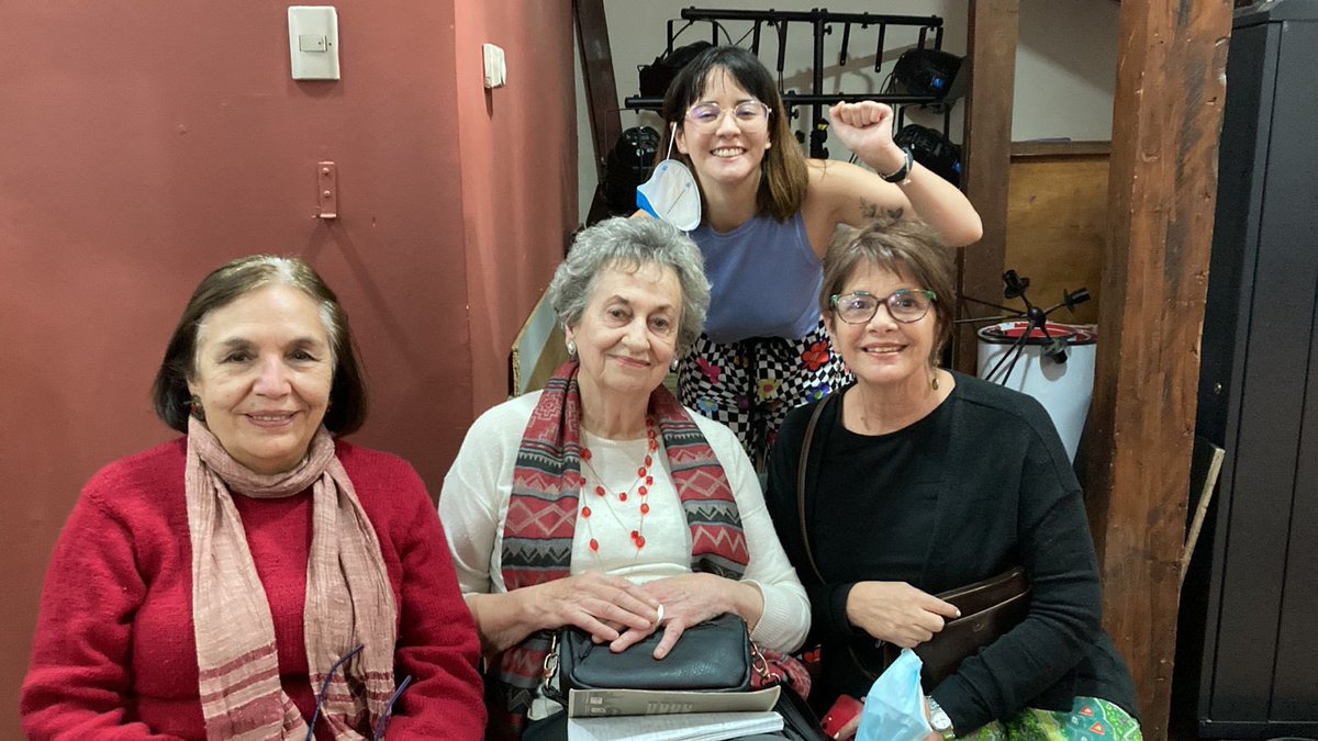 LyaGonzalez1's tweet photo. Aquí estamos en nuestra sede, a la espera del primer cómputo oficial de las elecciones #InternasPS
El dato de la baja participación, más allá del resultado, es desesperanzador
Y seguiremos trabajando desde el espacio que la militancia nos sitúe
Apruebo sin ambigüedades https://t.co/qo4Jd1GQYi