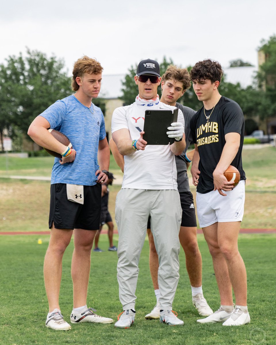 YVQBacademy tweet media