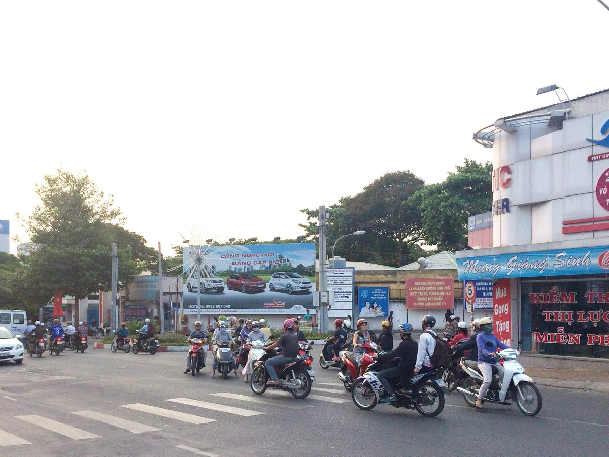 BillboardPano's tweet photo. Các hình thức biển quảng cáo ngoài trời được ưa chuộng nhất

#bangquangcaongoaitroi #bangquangcao #quangcaongoaitroi #chothuebangquangcaongoaitroi #ooh #bienquangcaongoaitroi #billboard #pano #chothuebillboard https://t.co/pONZyHj0gP