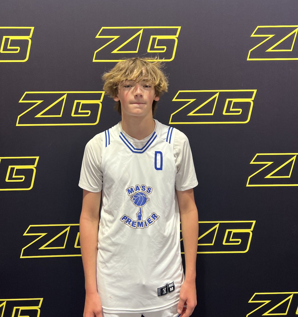 zg_newengland's tweet photo. Jack Carter of @MPCourts hit an ice cold game winning 3 at the buzzer to lead his team to the win and earning himself #ZGPOTG 🥶👌

#ZGCvC https://t.co/aO2A8YPUkB