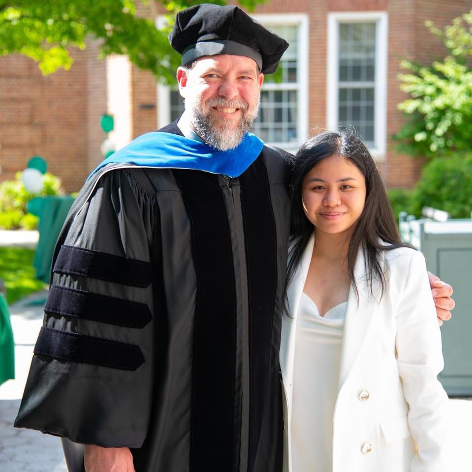 Congratulations to History major Eunice Nazar for winning the Gunn Medal, in addition to several other medals <a href="/ManhattanEdu/">Manhattan University</a>!