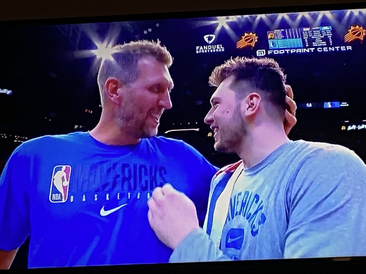 1053SS's tweet photo. .@swish41 @luka7doncic #Mavs https://t.co/gl4GE4ygt2