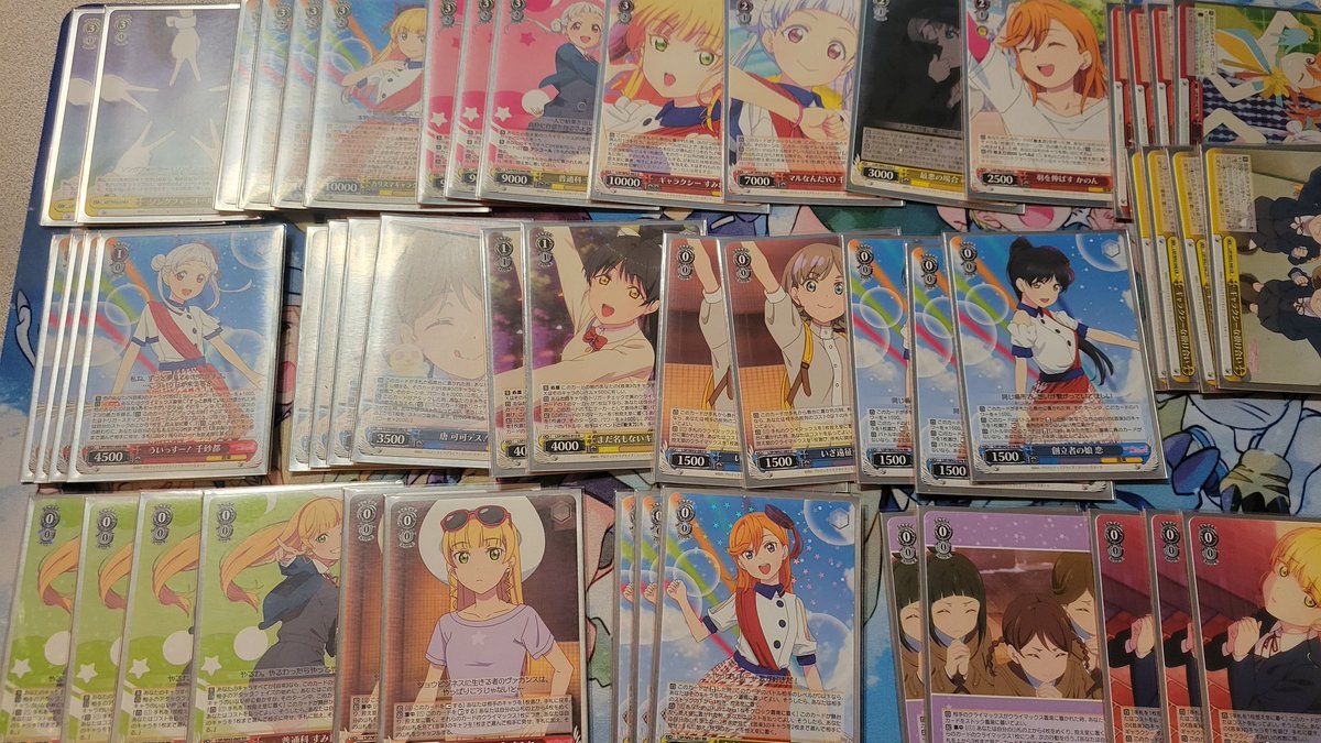 LunaPyons's tweet photo. If Bushiroad won't give us trios, we'll do our own!
Manta Trios with 42 players
Team went 2-2, personal record was 3-1!
R1 vs HOL 8 Choice W (Team W)
R2 vs MIT 8 Standby L (Team L)
R3 vs 5HY 8 Door W (Team W)
R4 vs HOL 8 Bar W (Team L)
Shoutout to Sajeev and Mehtab ☺️ #ws2tcg https://t.co/mVHxyXV4Kk