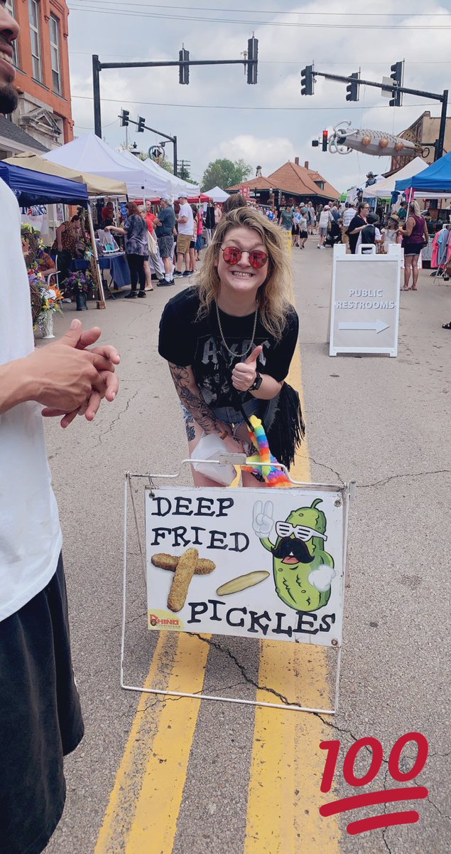 HattieHanna2289's tweet image. Eventful weekend 🙃😜