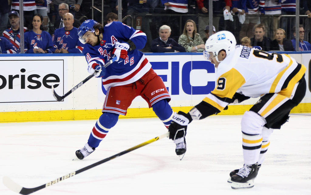 ESPNInsights's tweet photo. The New York Rangers are the first team in Stanley Cup Playoff history to record three consecutive comeback wins in elimination games within the same series https://t.co/a9MOd1Bkcj