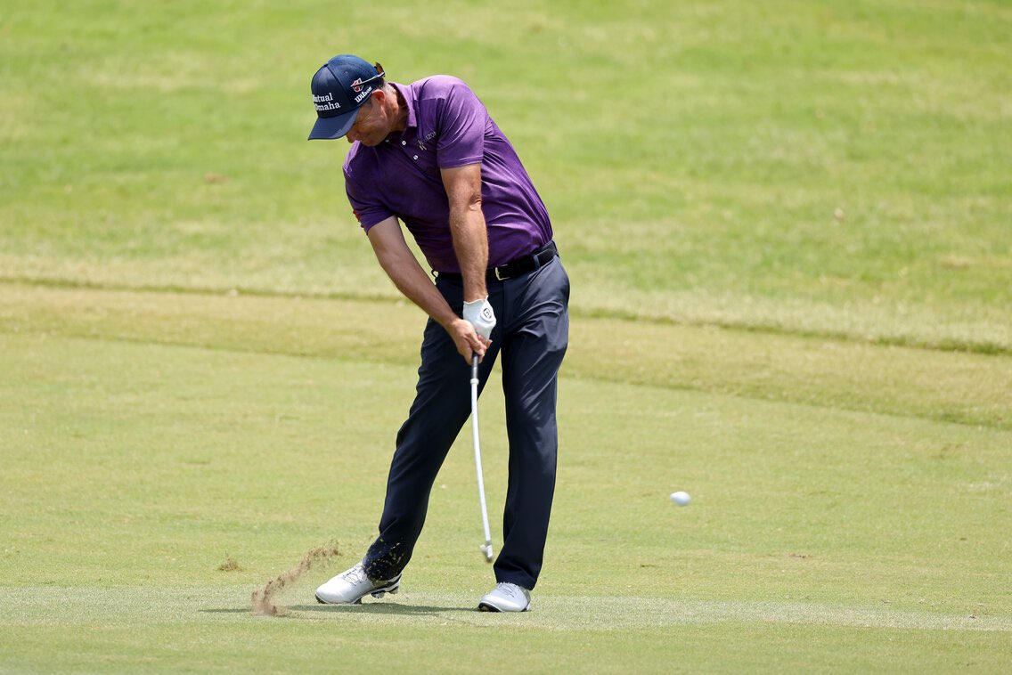 padraig_h's tweet photo. Not all second places feel the same. Shot 68 with 8 birdies today but made a lot of mistakes so wasn’t really expecting to finish second. 6 back of the deserving winner Steve Stricker so was never  in with a chance of a win. @RegionsTrad @ChampionsTour https://t.co/NITki7mD26