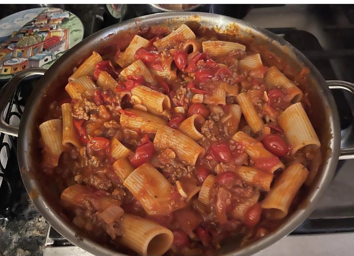 auradamato's tweet photo. My organic bolognese with pasta &amp; tomatoes from Italy. https://t.co/MCDKdCcFwe
