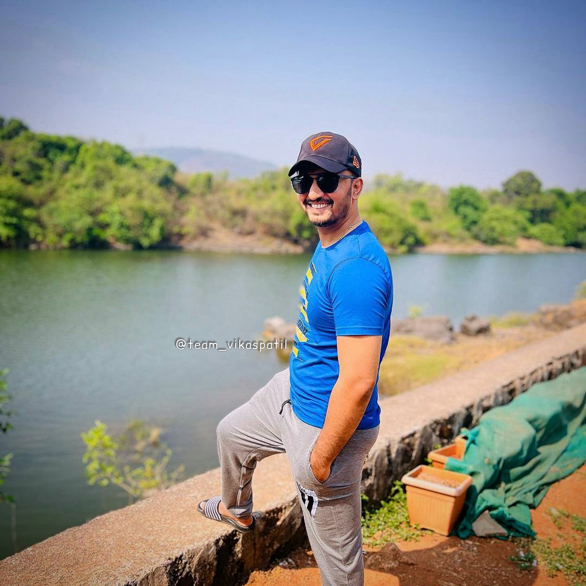 team_vikaspatil's tweet photo. Kokan Diaries 💙💙 @Vikaspatil1982 💫
.
.
.
.
.
#VikasPatil  #MyIdol #तुमचाVikasPatil
#MyEverything  #AkhkhaMaharashtraBaghtoy 
#Kokan #kokandiaries🌴 #TeamVikasPatil #mylove #fangirl  #fanpageedits #fanslove https://t.co/REnuFRljfb