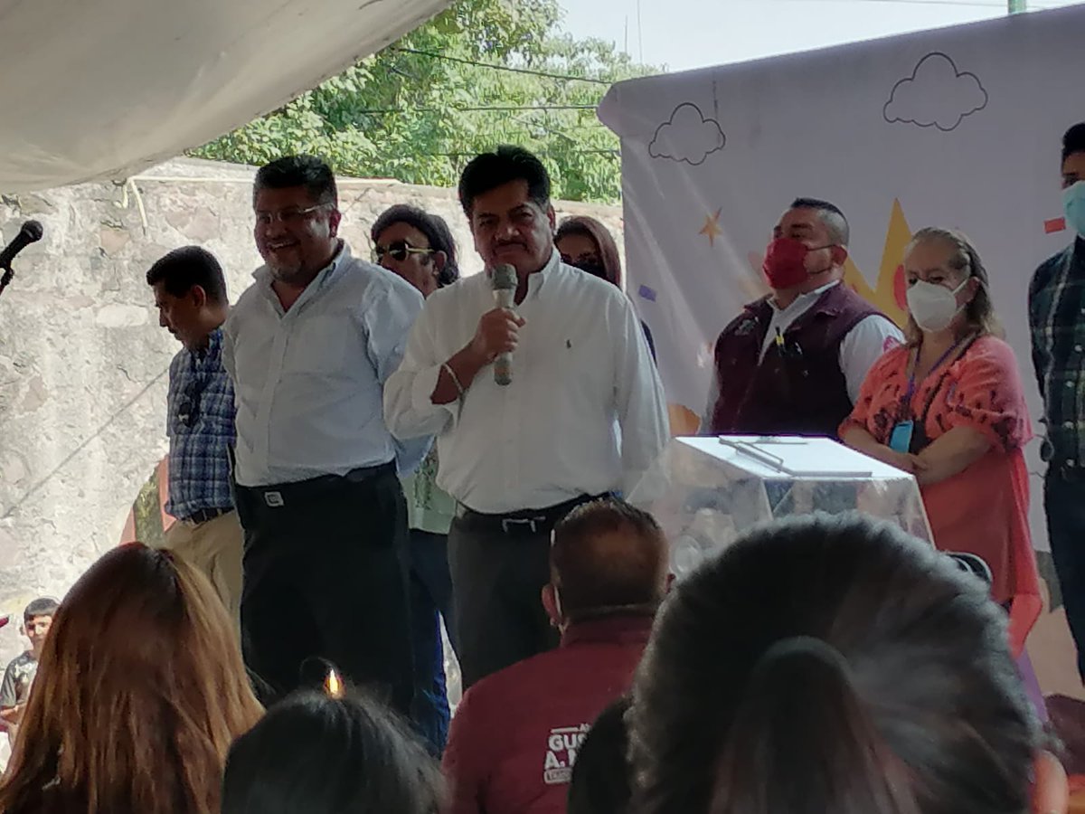 LindavistaI's tweet photo. A, principio de este mes acompañamos a nuestro Alcalde Francisco Chiguil en la entrega de juguetes celebrando el día día del niño
@fchiguil @TuAlcaldiaGAM @Claudiashein https://t.co/cJWO6qqspy