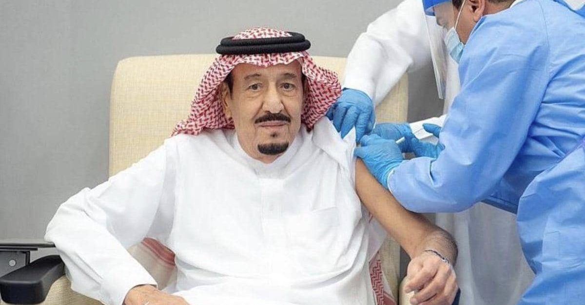 efraj357's tweet photo. #الديوان_الملكي 

القولون سبب الوسواس القهري والخوف اللا إرادي والحزن الإنفرادي

وفي السنوات الخداعات تستأمنون المنظمات وتخونون الثقات
وتصدقون الكاذب
وتكذبون الصادق رغم ثبوت الحقائق

اللقاح والصدمات سبب في تدهور الحاله

وآل سعود الهدف الأول والأهم للغرب

لاحظ الفرق خلال عام واحد/ https://t.co/MBCpzptcbd