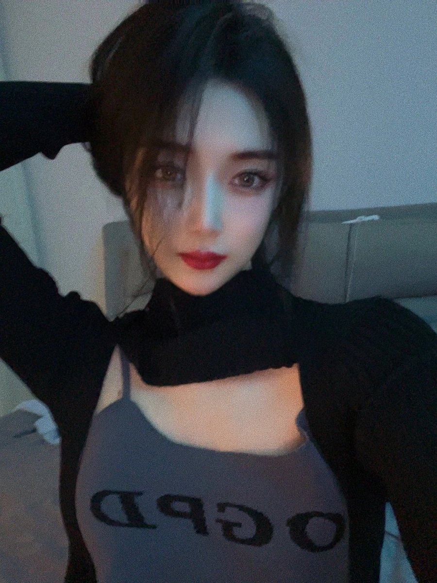 paigebabhee's tweet photo. 期待今天约会，想着大jj进来无情的抽搭，人家已经等不及了 #护士 https://t.co/7h6uFE9a1H