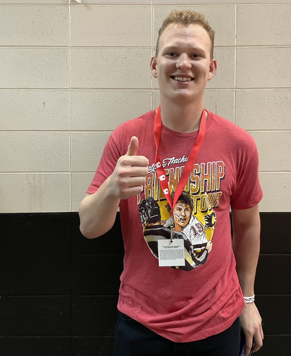 NHLFlames's tweet photo. VIBES https://t.co/CkmMNaR2pH