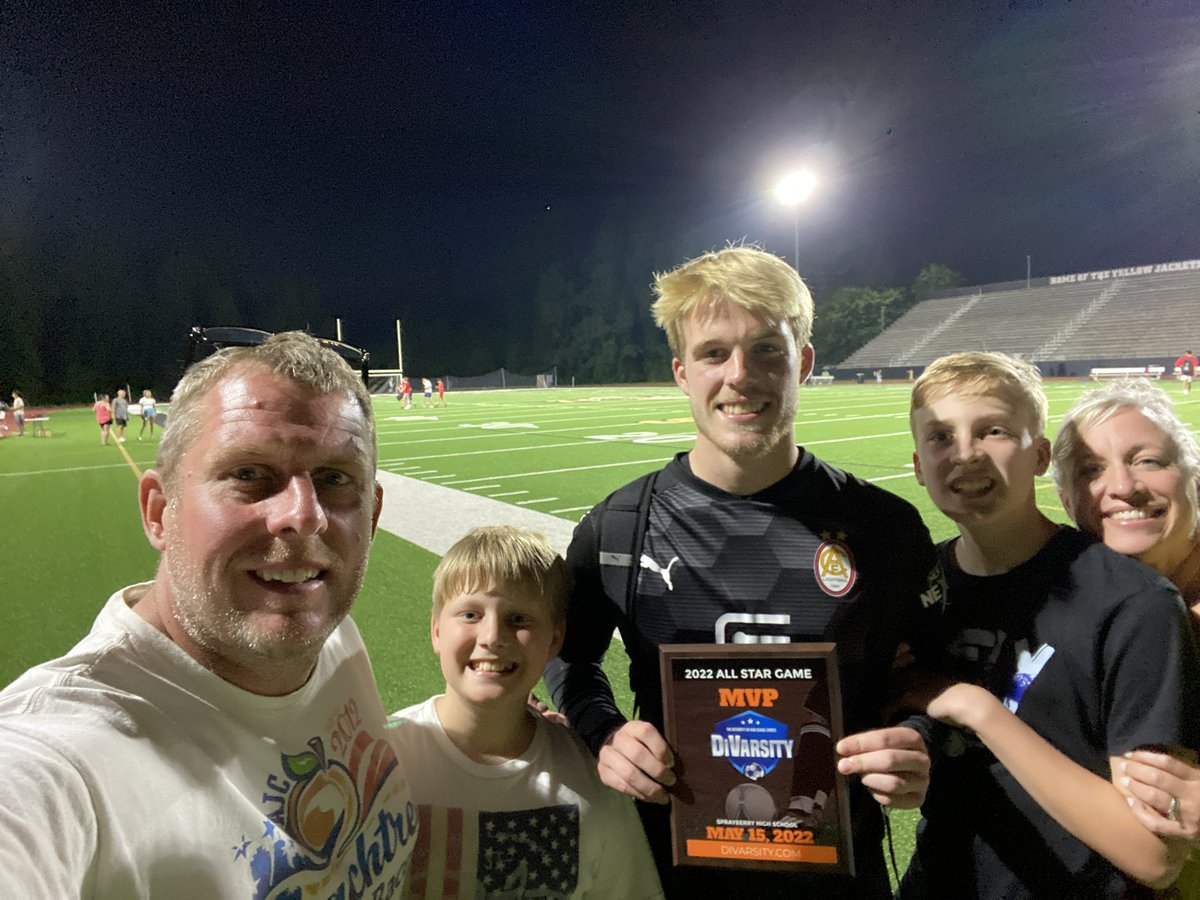 spurlock_cade's tweet photo. Honored to be selected as defensive MVP of the DiVarsity GA State All-Star game.  Even better to do it with our All-Star leader Coach Schmitt @WildcatNation22
 @WHSAthletics_ @WildcatsBoys https://t.co/yketEt8ukf