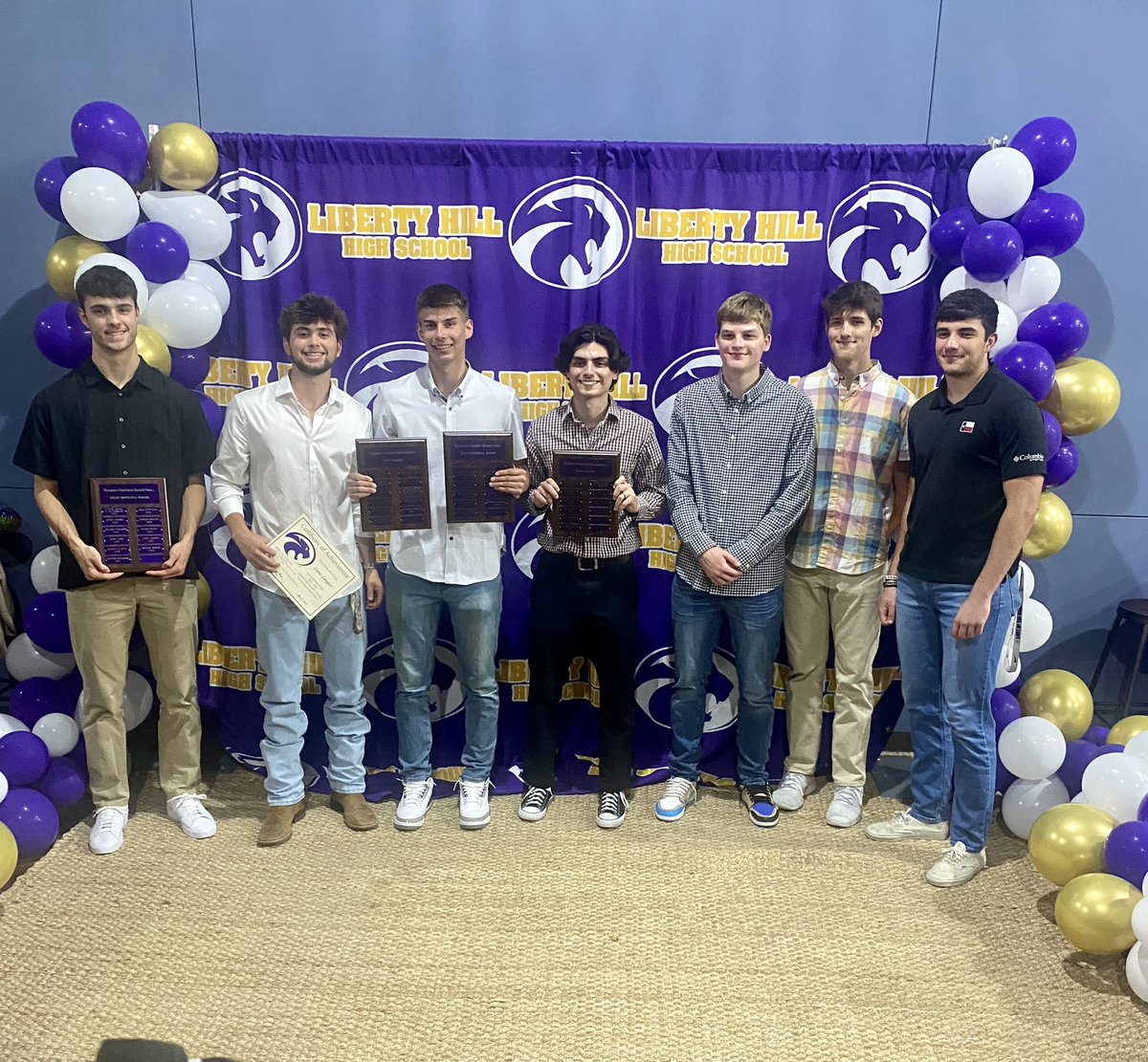 LibertyHillMBB's tweet photo. Last banquet for these seniors and it was a great one! Thank you so much to the parents for getting everything together. Memories were created and now it’s the underclassmen turn! #RunninPanthers https://t.co/oTo0BvyXvm
