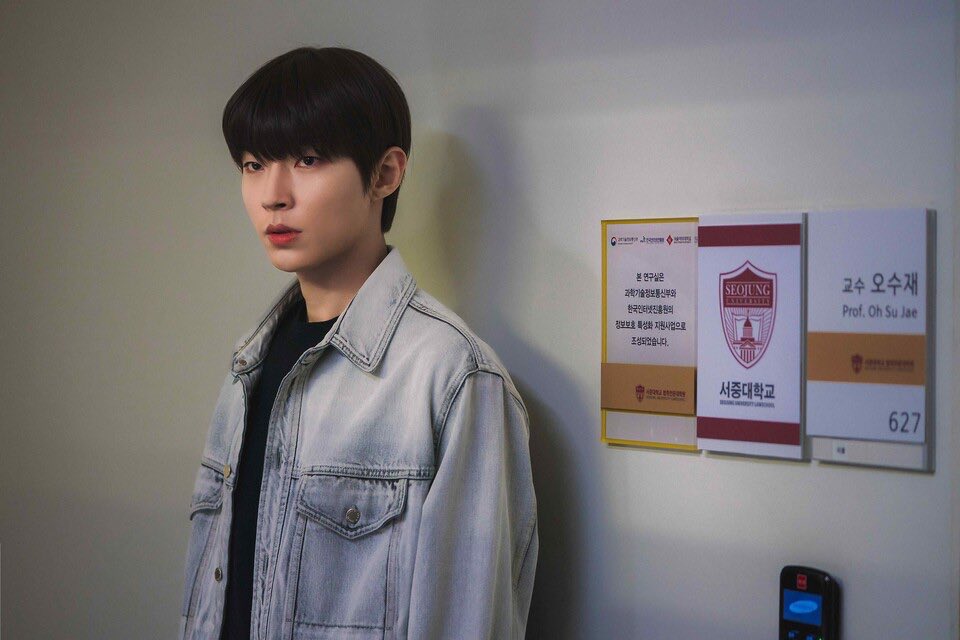KSeriesAD's tweet photo. ฮวังอินยอบ ระหว่างถ่ายทำ Why Her?(왜 오수재인가) ช่อง SBS ออนแอร์ 3 มิ.ย.นี้

เรื่องราวของ ‘โอซูแจ’ ทนายที่เลือกทางเดินที่ผิดพลาดและใช้ชีวิตเพ���่อความสำเร็จ กับ ‘กงชาน’ นักเรียนโรงเรียนกฎหมายที่พร้อมจะทำทุกอย่างเพื่อปกป้องเธอ https://t.co/5cNhnaME6W https://t.co/pM4nsAheUZ