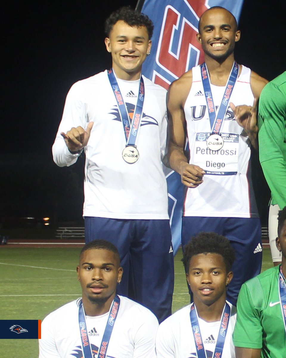 UTSATrackXC's tweet photo. 🥈 Dennis Phillips, Diego Pettorossi, Trevion McCalla, Jose Garcia | 39.57

#CUSATF | #BirdsUp 🤙 https://t.co/MpTKeu7yIi