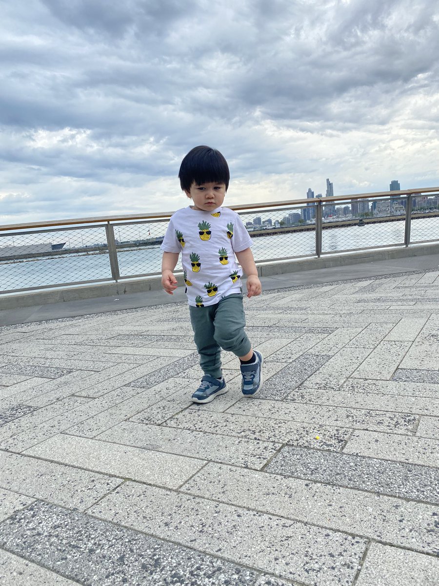 _milesyo_'s tweet photo. #lillouhart Pier’s adventure. ❤️ https://t.co/9j4VLGB7Dw